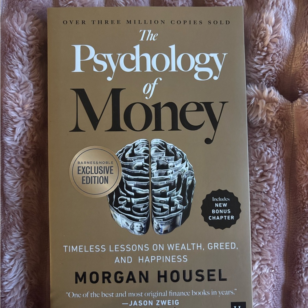 The Psychology of Money by Morgan Housel - Gold Cover